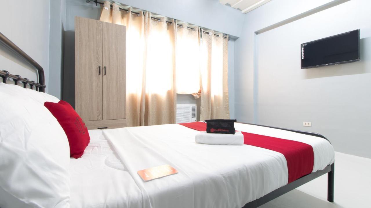 Reddoorz @ Sunfields Lipa Batangas Hotel Lipa City Buitenkant foto